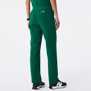 Figs scrub pants Hunter Green small